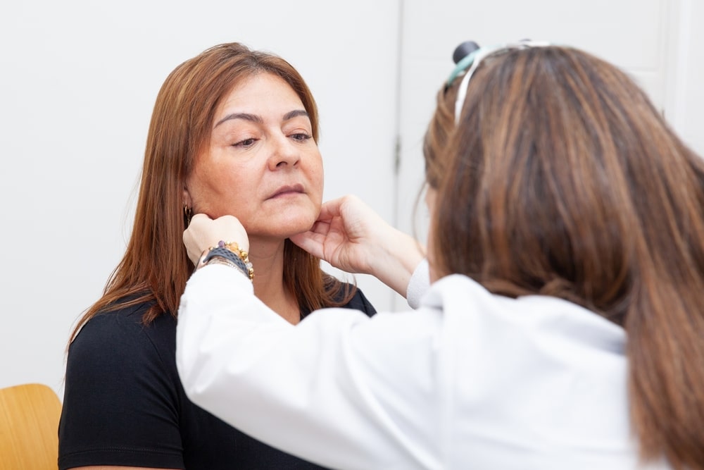 A primary care doctor examining a patient in Fairfax, VA